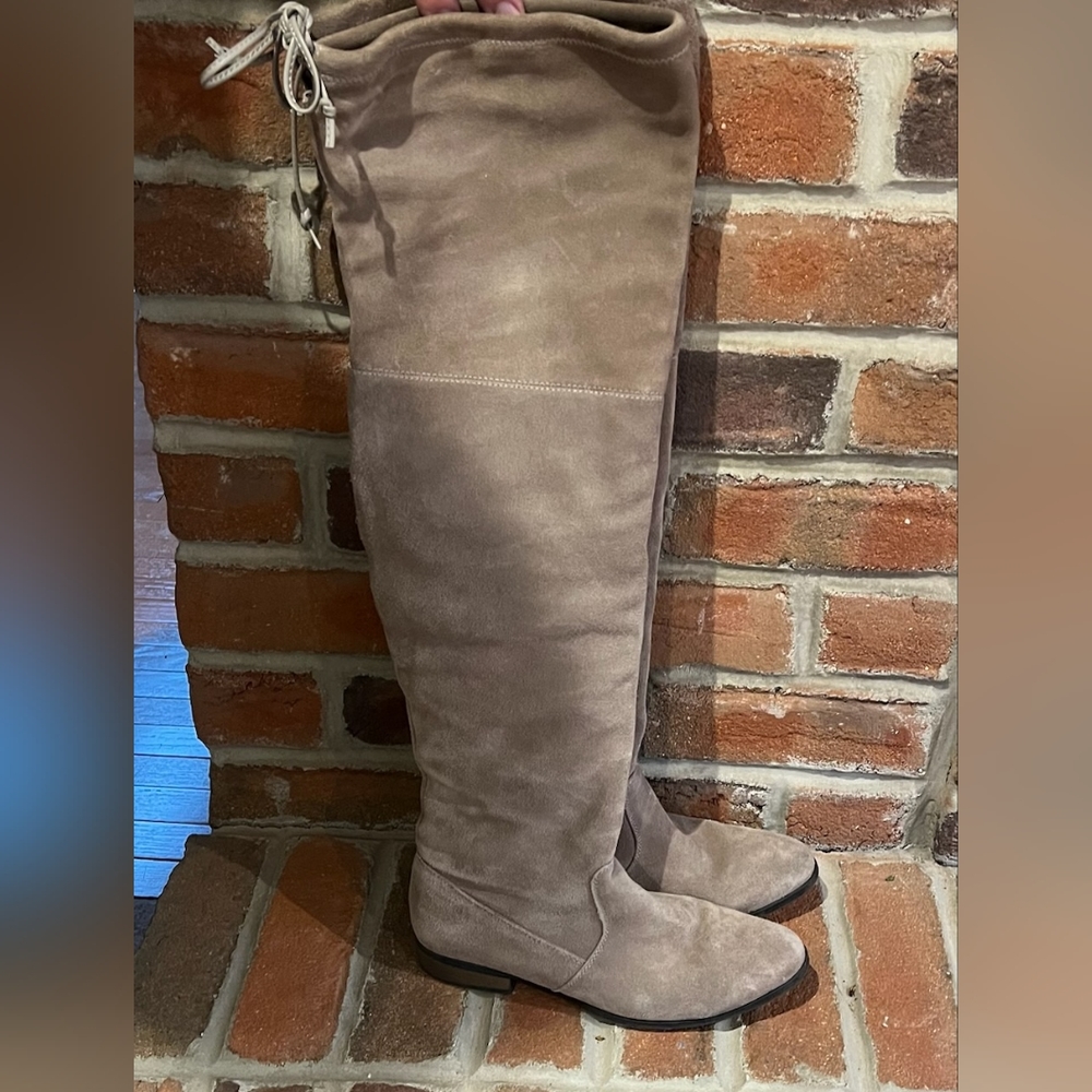 Valencia Suede Tan Boots